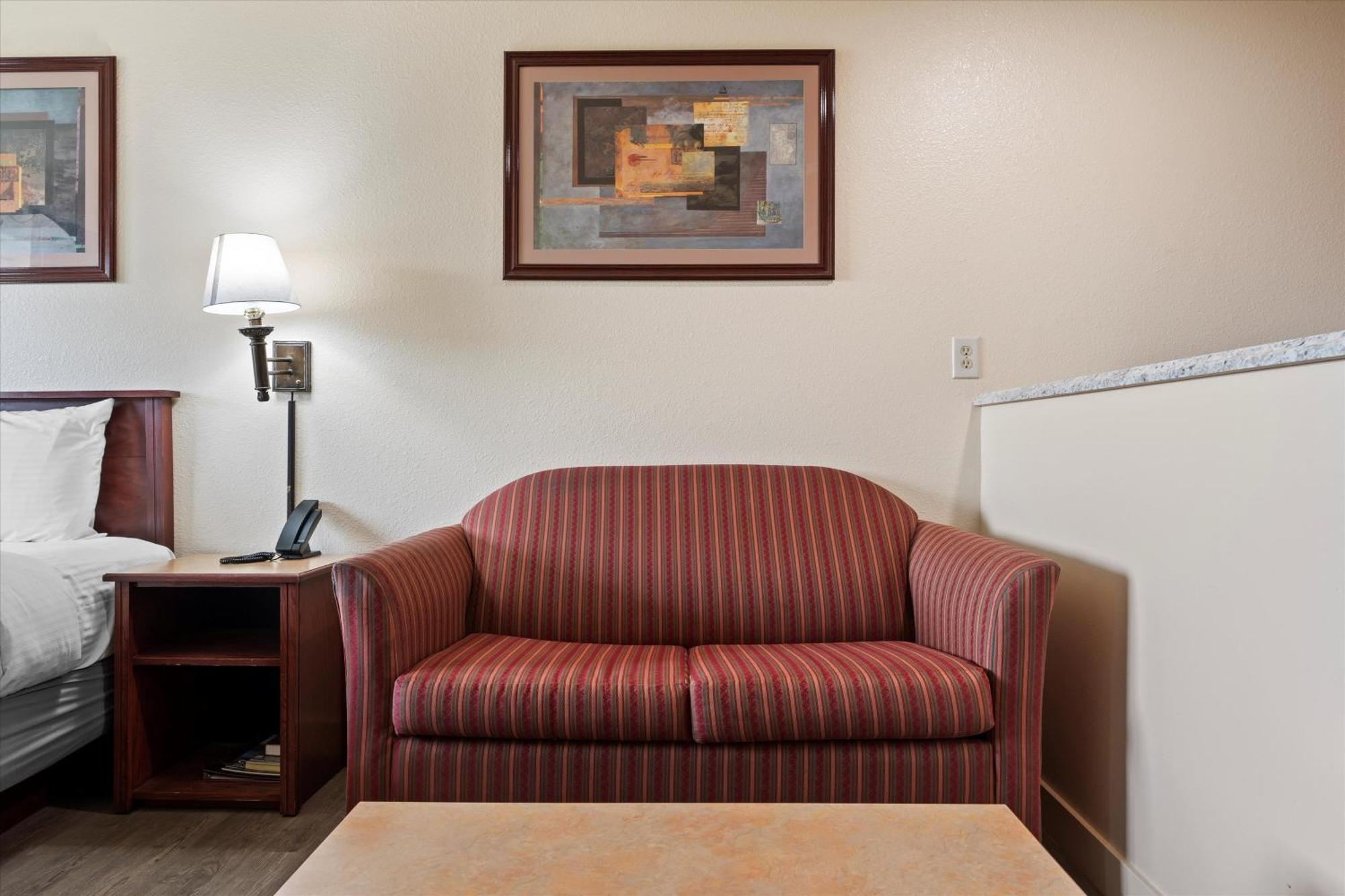 Quincy Inn And Suites Esterno foto